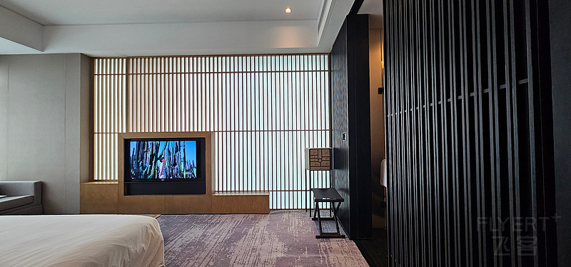 160243oQr9UlX2Ub5wQqpG.jpg