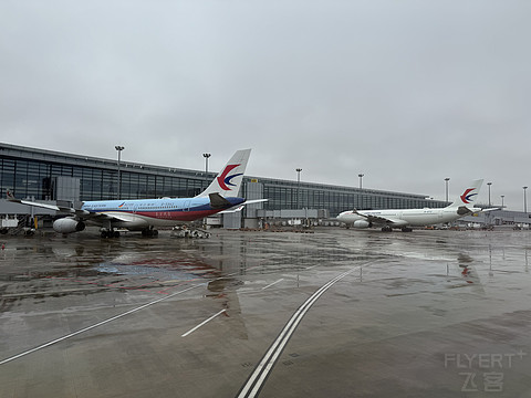 再访天府｜东航MU6997 TFU-PVG A320neo公务舱体验