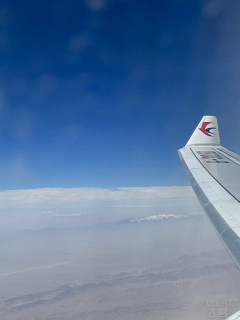 喀什星空 | 东航A330-300 超经舱位 | PVG-KHG往返 | 飞行报告