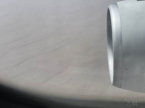 喀什星空 | 东航A330-300 超经舱位 | PVG-KHG往返 | 飞行报告