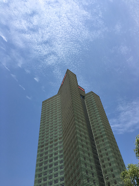 宁波万豪 位置优越 服务在线 老而弥坚