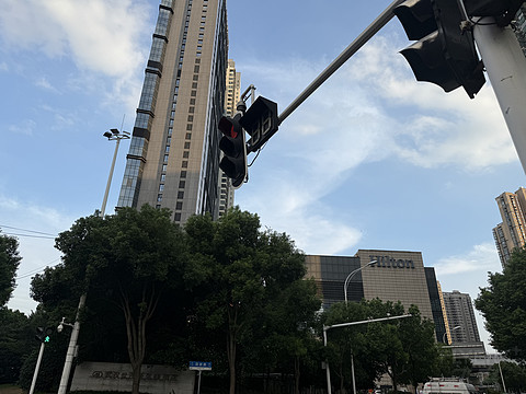 武汉世茂希尔顿酒店入住体验
