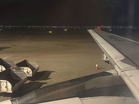 延误加延误，深航PVG-SZX-HAN之600元，SZX超棒休息室美食的廉价之旅[by上海小医生]