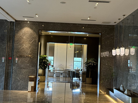 武汉保和皇冠假日酒店入住体验