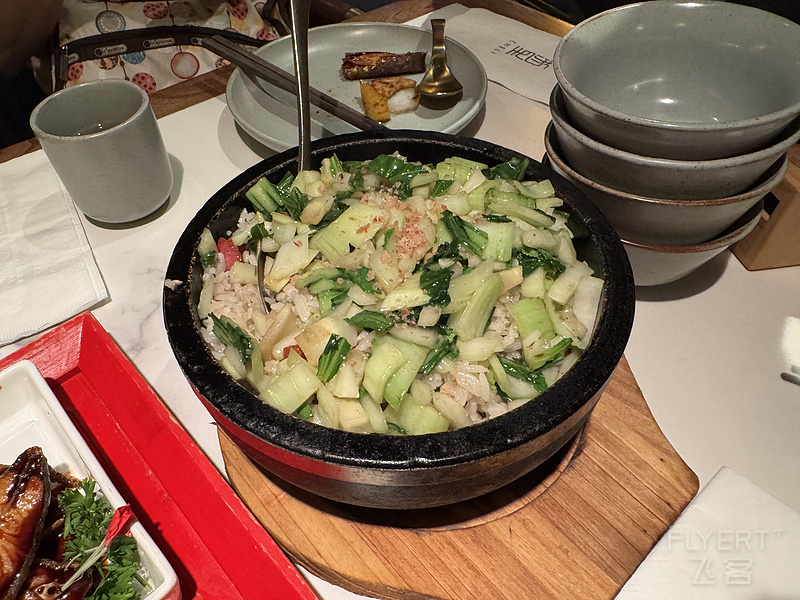 233617OPOOKCAREAQWGBYT.png