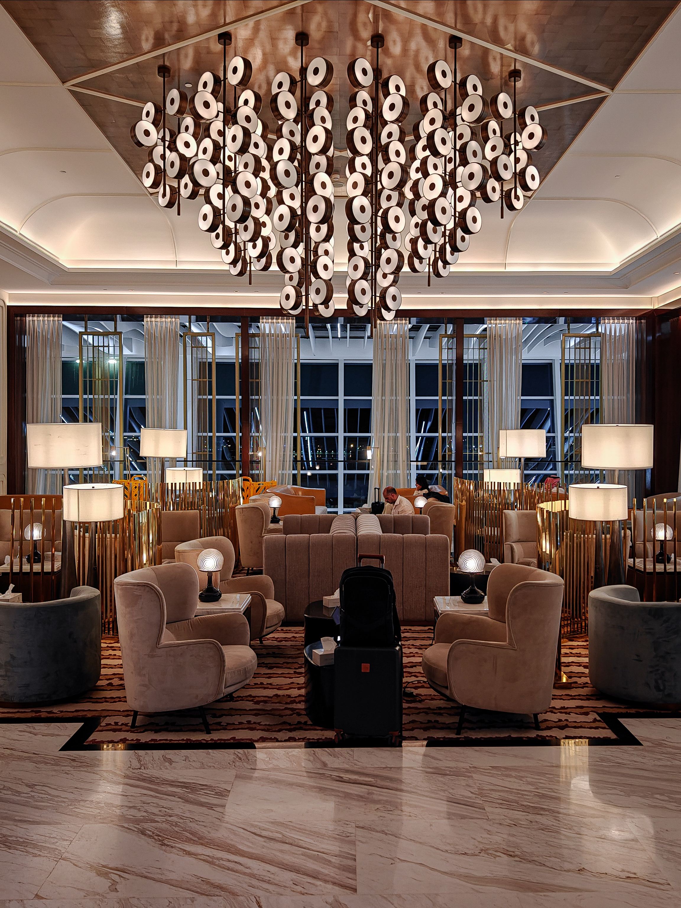 ڻֻ The Pearl Lounge ~