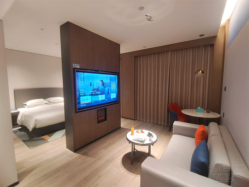170922gC6BizPRq6MmUsmQ.jpg