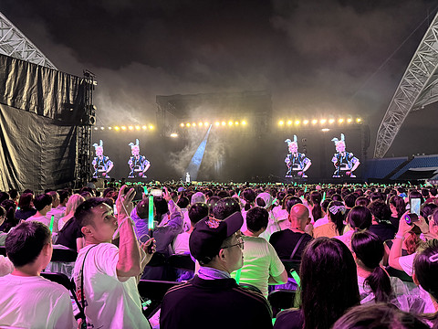 周笔畅嘉兴演唱会生日特别场体验