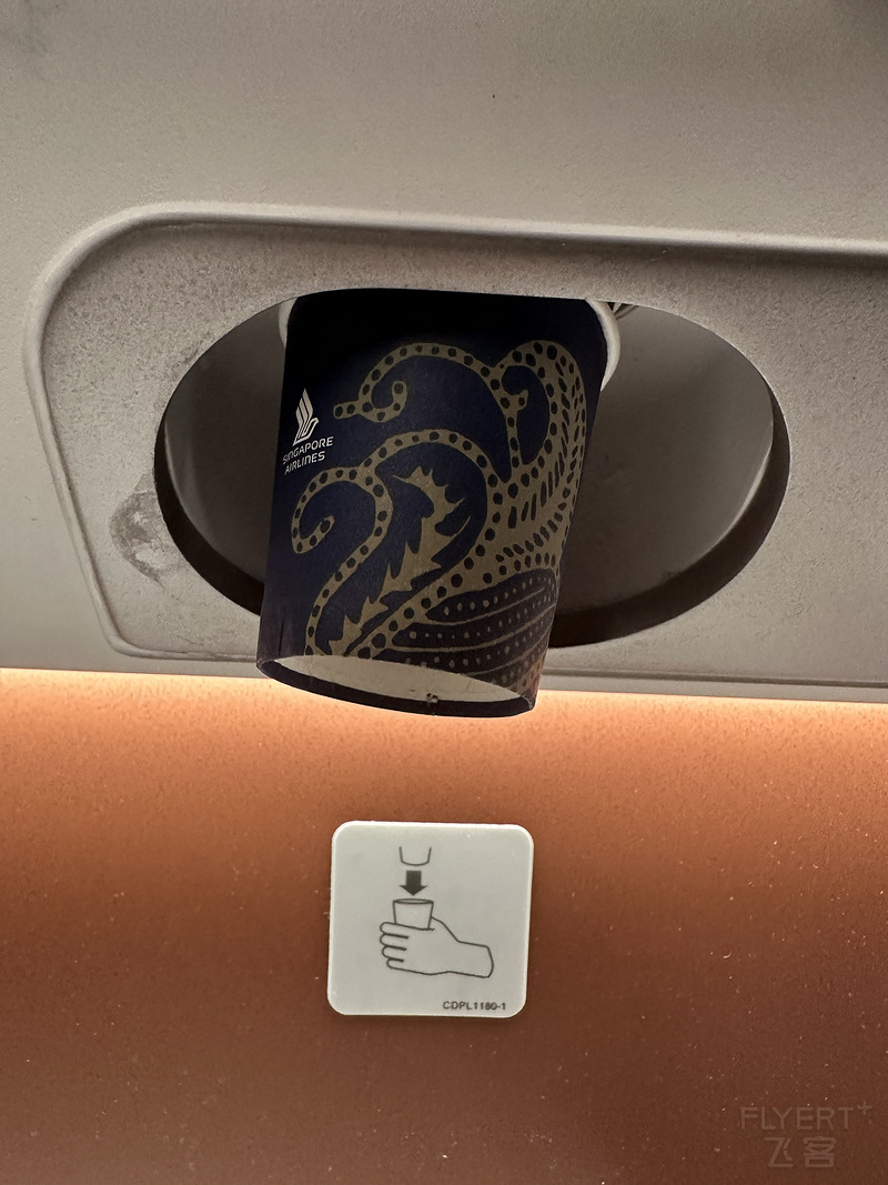 233250BNKUHBYQQJCMTPMY.png