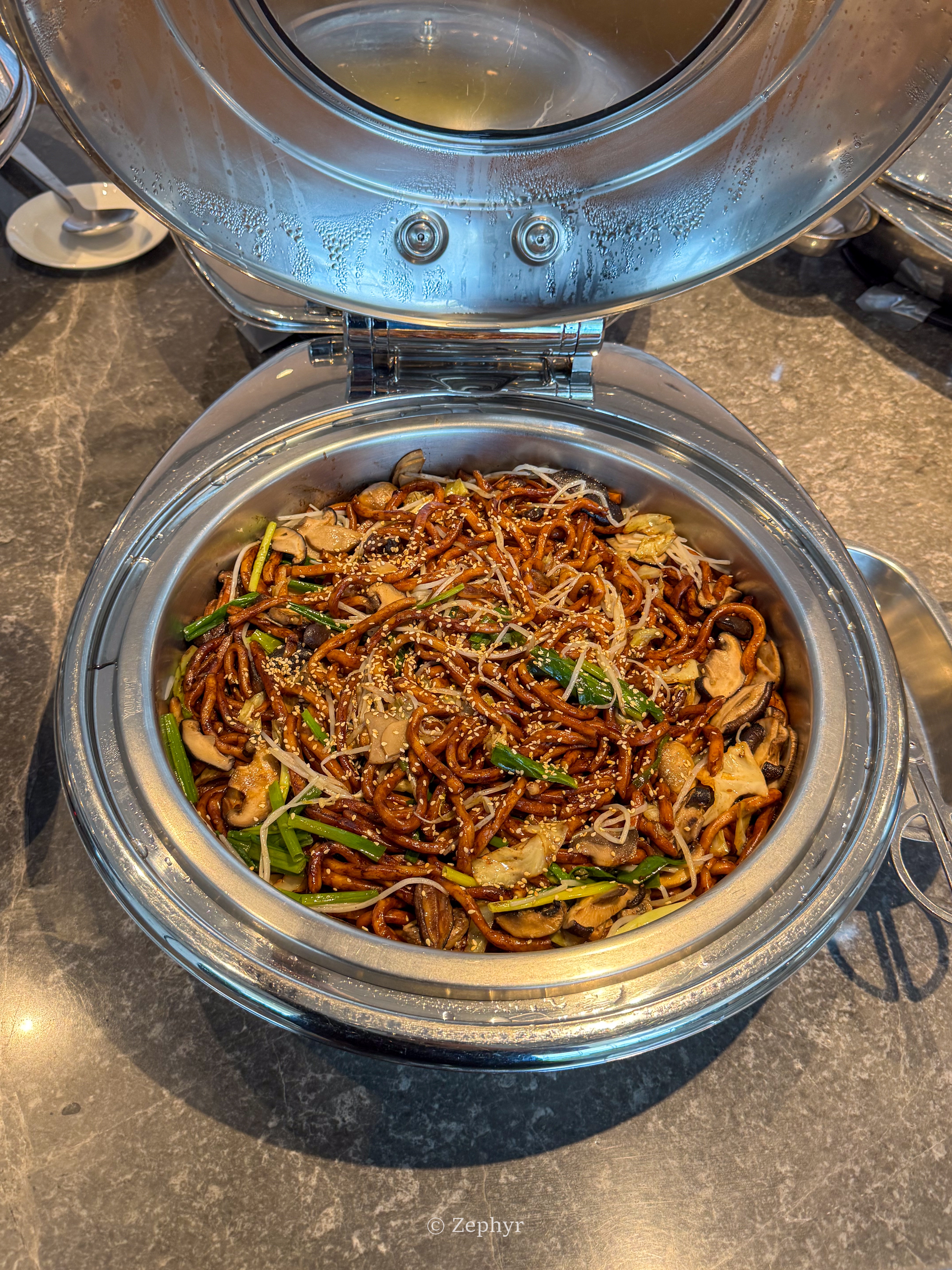 ۻϢҴ֮ ĺ / Amexͨ / Chase / Kyra /  Lounges @ HKG Airport