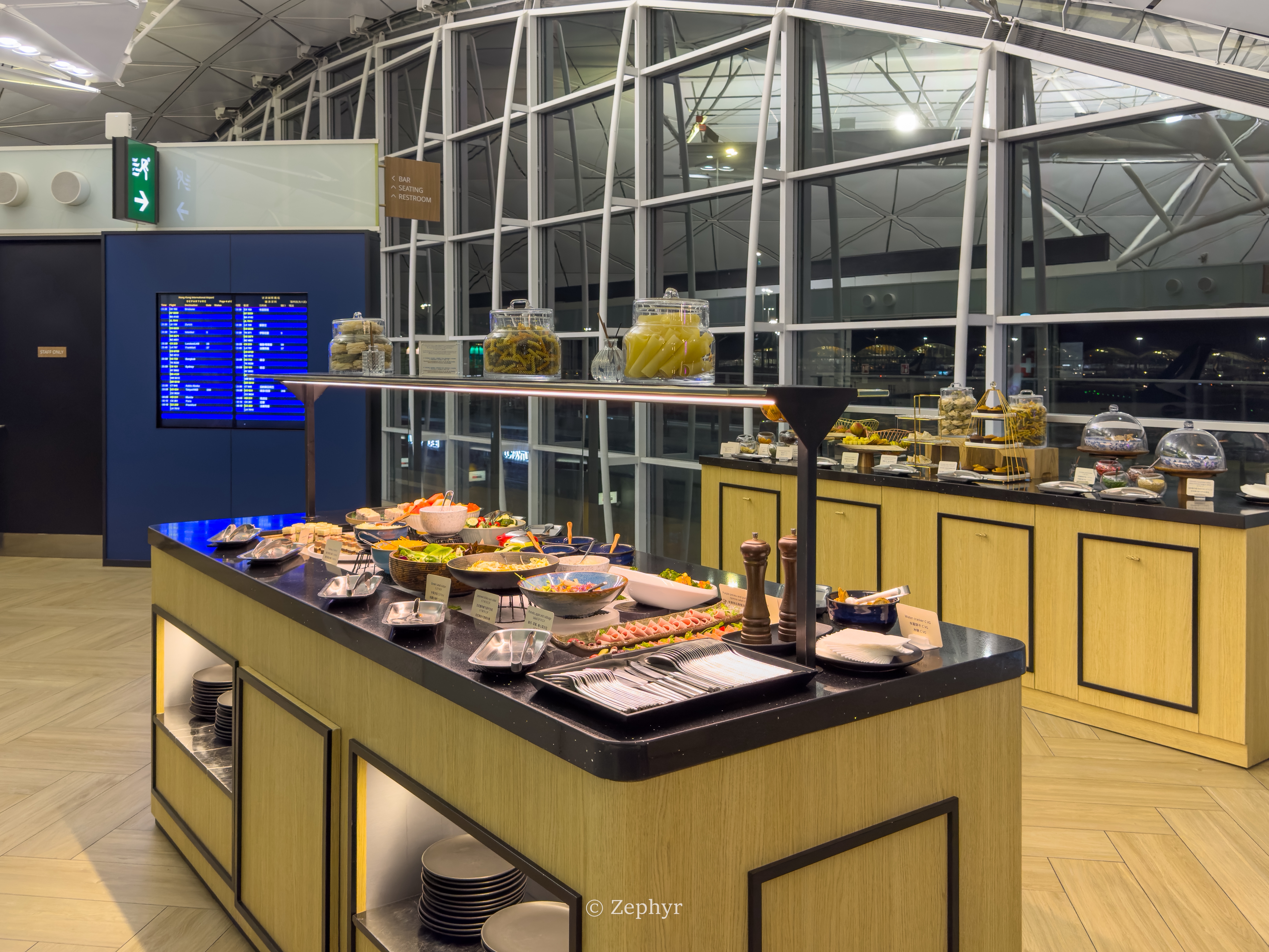 ۻϢҴ֮ ĺ / Amexͨ / Chase / Kyra /  Lounges @ HKG Airport