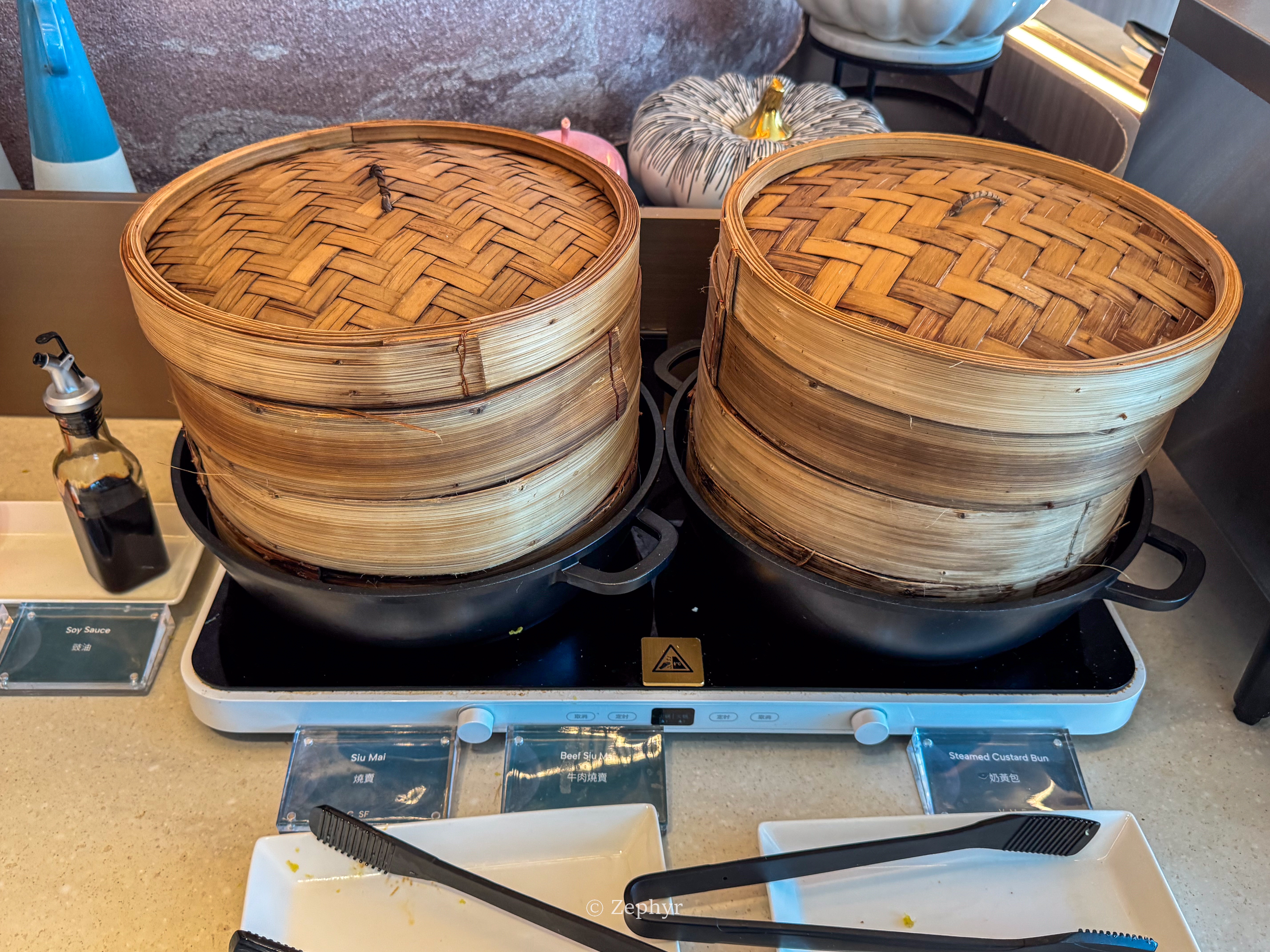 ۻϢҴ֮ ĺ / Amexͨ / Chase / Kyra /  Lounges @ HKG Airport