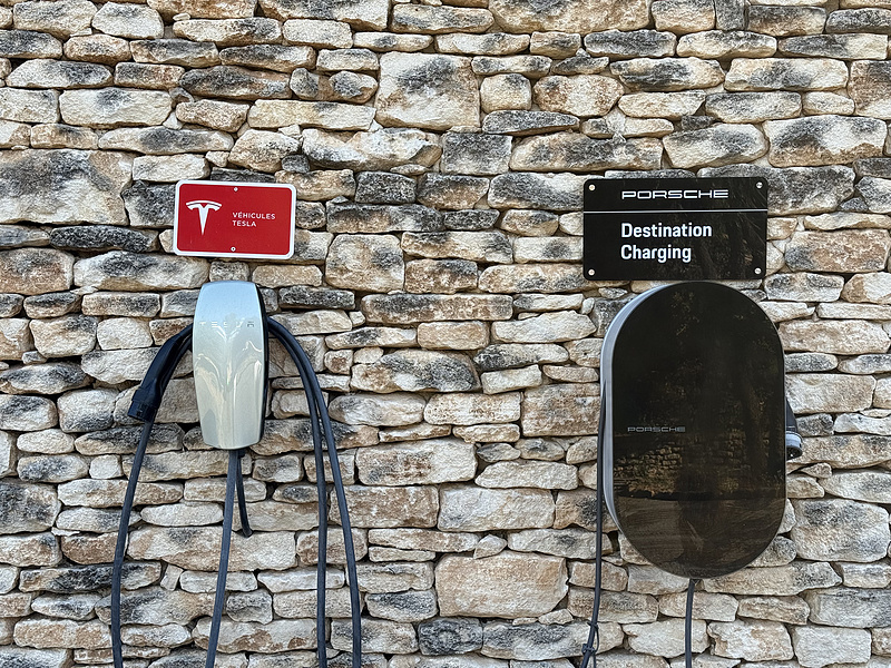 155454MDUEZBPOLUVOQYZD.png 155454MDUEZBPOLUVOQYZD.png