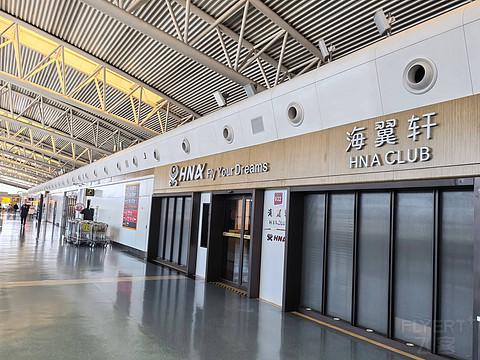 在境内飞一趟国际航班｜CA814西安咸阳-北京首都，感受国际航班国内段的特殊出港流程