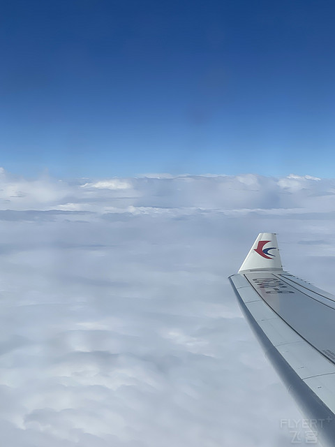 喀什星空 | 东航A330-300 超经舱位 | PVG-KHG往返 | 飞行报告