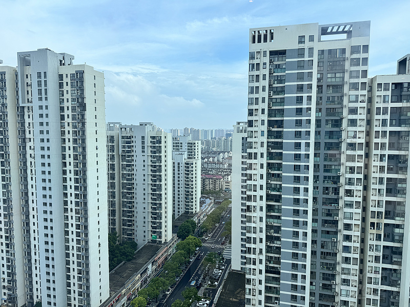 130415IYXHSPLMUTQVLWZV.png
