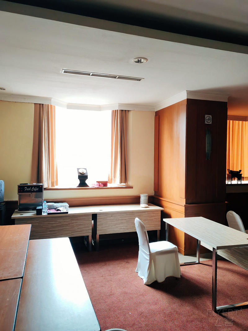 233726AlHP2tVVIa3NdCgK.jpg