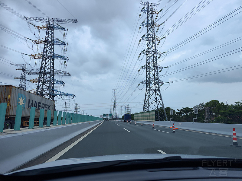 0127331mWppX06HkU2xTKK.jpg