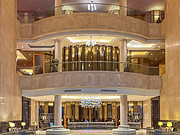 ȫ˵<em>˼</em>٣żӴMega Kuningan <em>Ritz</em>-Carlton ÷ƶ׷ݳر