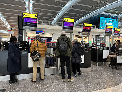 Iberia伊比利亚航空 伦敦-马德里 A359商务体验