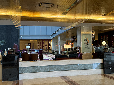 广州白云机场铂尔曼大酒店，行政双床房体验