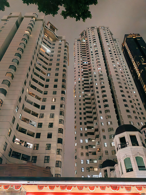 雅加达Semanggi阿雅杜塔酒店顶楼复式套房入住体验