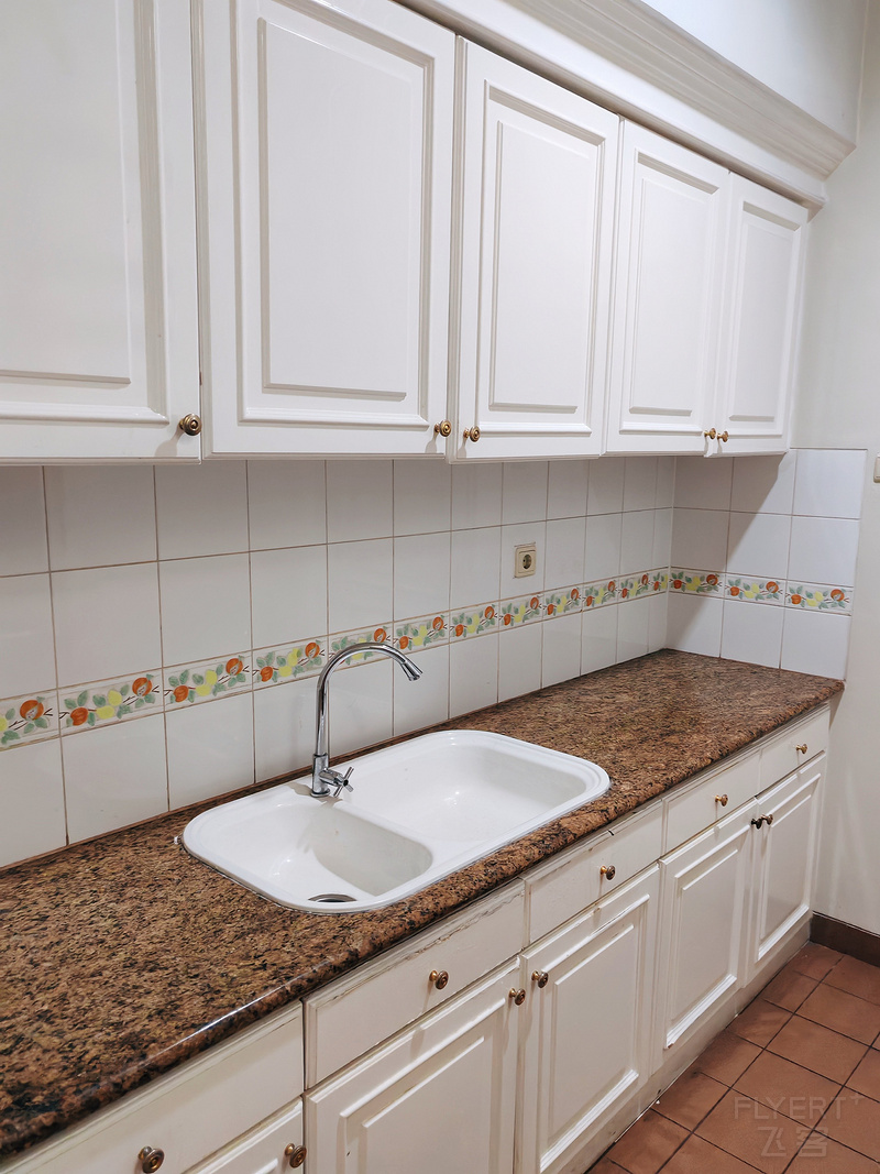 050818obG8VlEzxnCFajUe.jpg