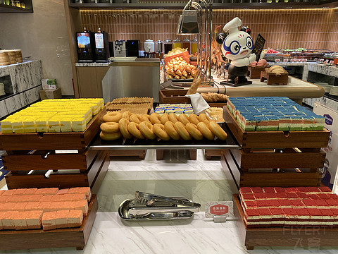 玩味嘉州，周末狂飨｜乐山高铁站希尔顿欢朋酒店｜欢朋套房
