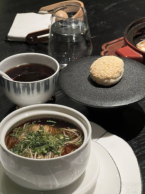 佛系度假｜南京牛首山希尔顿 Hilton Nanjing Niushoushan