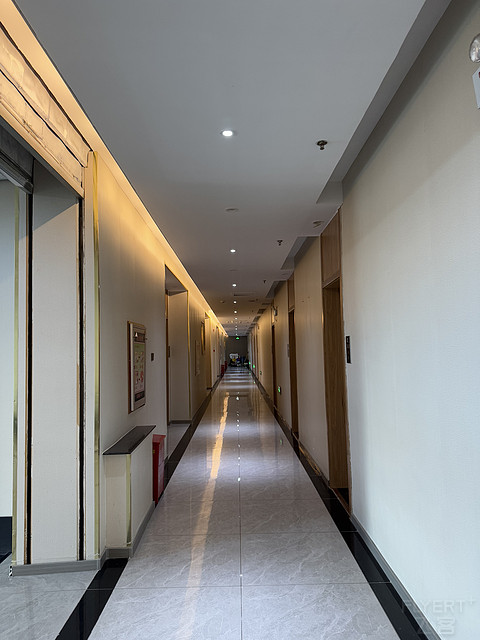 秋林大酒店·博乐火车站店 Qiu Lin Hotel @ Bole