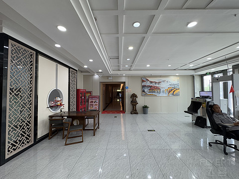 秋林大酒店·博乐火车站店 Qiu Lin Hotel @ Bole