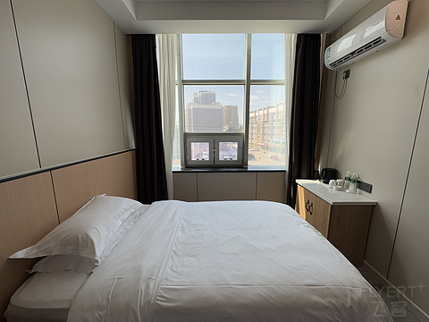秋林大酒店·博乐火车站店 Qiu Lin Hotel @ Bole