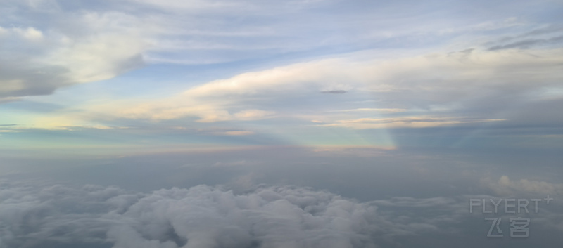 212507XyO93qA9IqEDHLlw.jpg