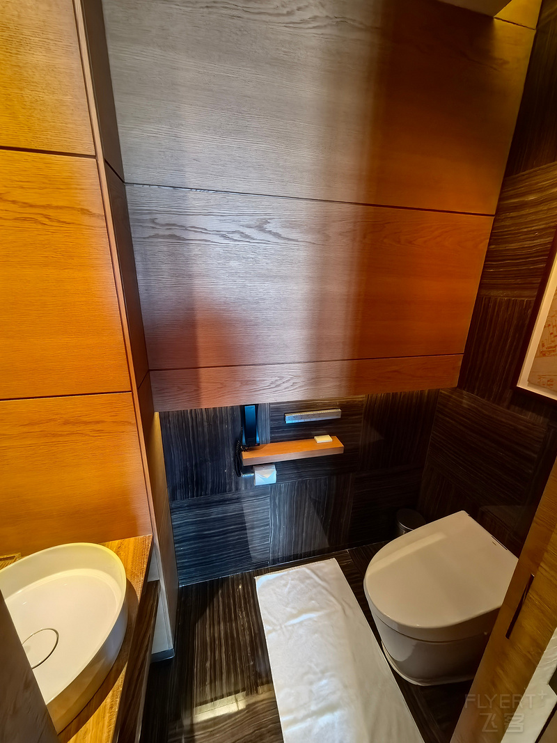 170046mIV5TeORkYh34LQ4.jpg