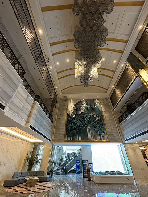 博乐·夏尔希里大酒店Chalsili Hotel Bole 博尔塔拉滨江·Binjiang