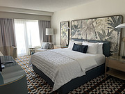 <em>ɼ</em>μ-Hyatt Centric Santa Monica