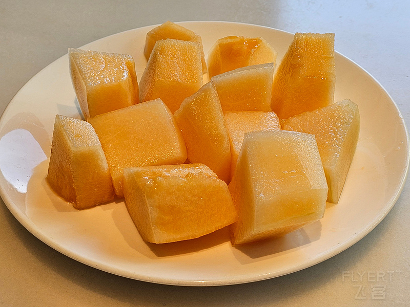 1021525gPANId7uRAJI4f5.jpg