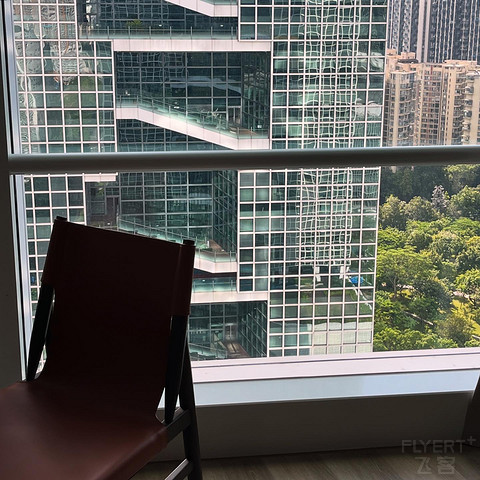 深圳湾希尔顿逸林：高级工地全季
