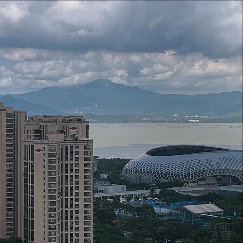 深圳湾希尔顿逸林：高级工地全季