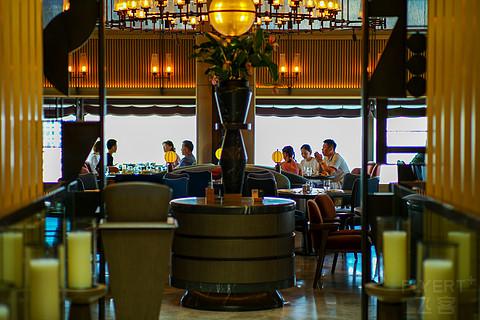 「香港」｜The Upper House