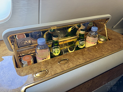 阿联酋航空A380头等舱:迪拜DXB-香港HKG