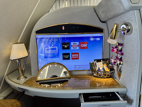 阿联酋航空A380头等舱:迪拜DXB-香港HKG