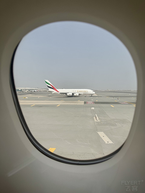 阿联酋航空A380头等舱:迪拜DXB-香港HKG