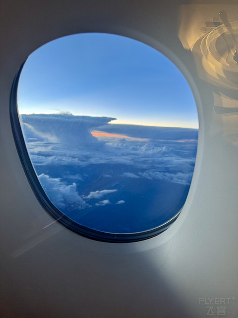 阿联酋航空A380头等舱:迪拜DXB-香港HKG