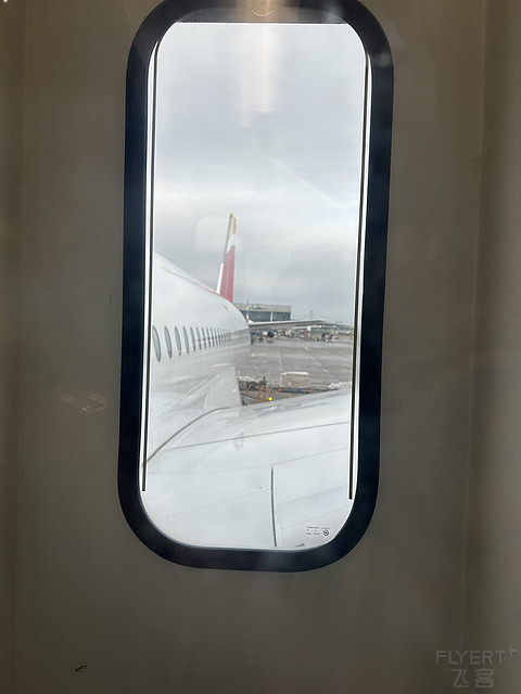 Iberia伊比利亚航空 伦敦-马德里 A359商务体验