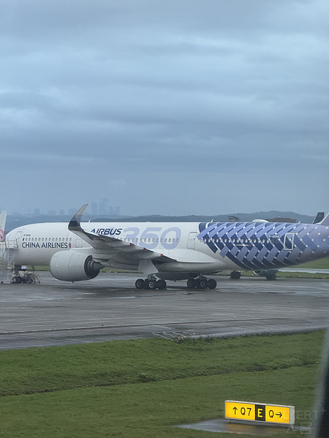长荣航空 | 比北美航司好太多的台式服务 BR009 YVR-TPE 皇玺桂冠舱