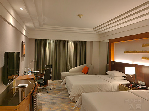 鹭江霞落熔金处，明珠千斛缀星图@Sheraton Xiamen Hotel