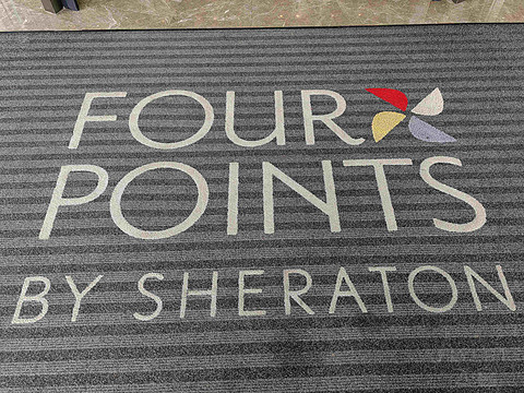 花溪碧水映长空，十里河滩镜影中@Four Points by Sheraton Guiyang, Huaxi