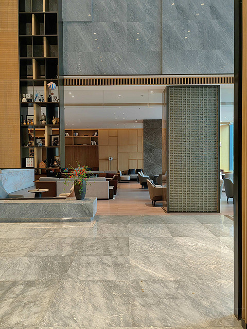 花溪碧水映长空，十里河滩镜影中@Four Points by Sheraton Guiyang, Huaxi