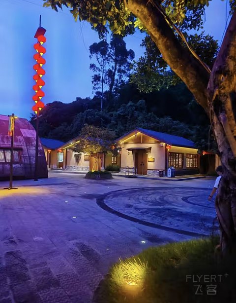 山水之间的国际品牌度假胜地—茂名信宜莲花湖温德姆酒店